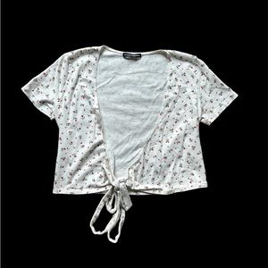 Brandy Melville: Cross-Over Floral Shirt